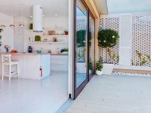 5 consejos a la hora de instalar un cerramiento de cristal en tu porche