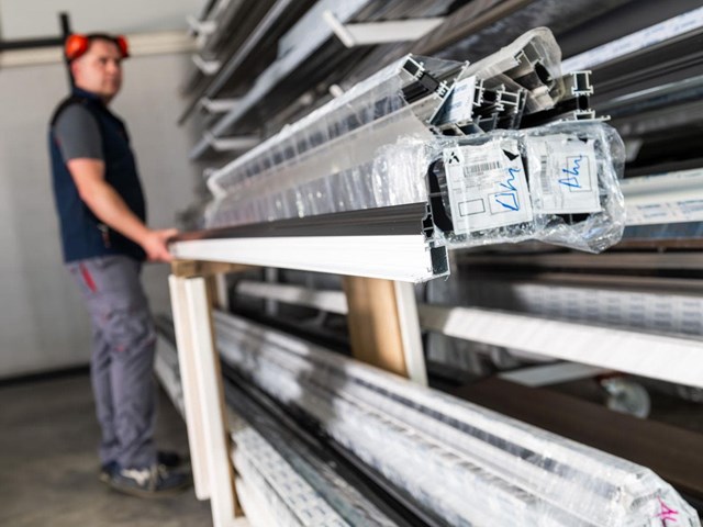 ¿Por qué elegir carpintería metálica? 7 ventajas que superan a cualquier otro material